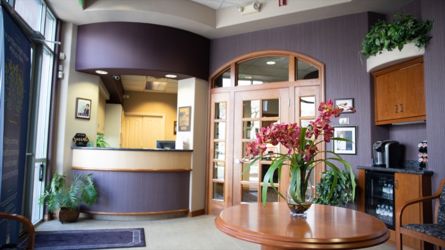Reception area of Summerlin Center for Aesthetic Dentistry